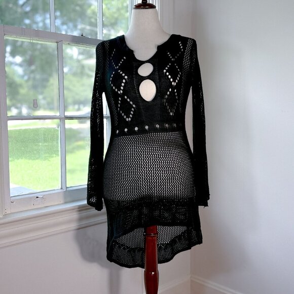 Black Knit Beach Coverup Bell Sleeves High Low Dress One Size Goth - Picture 1 of 9